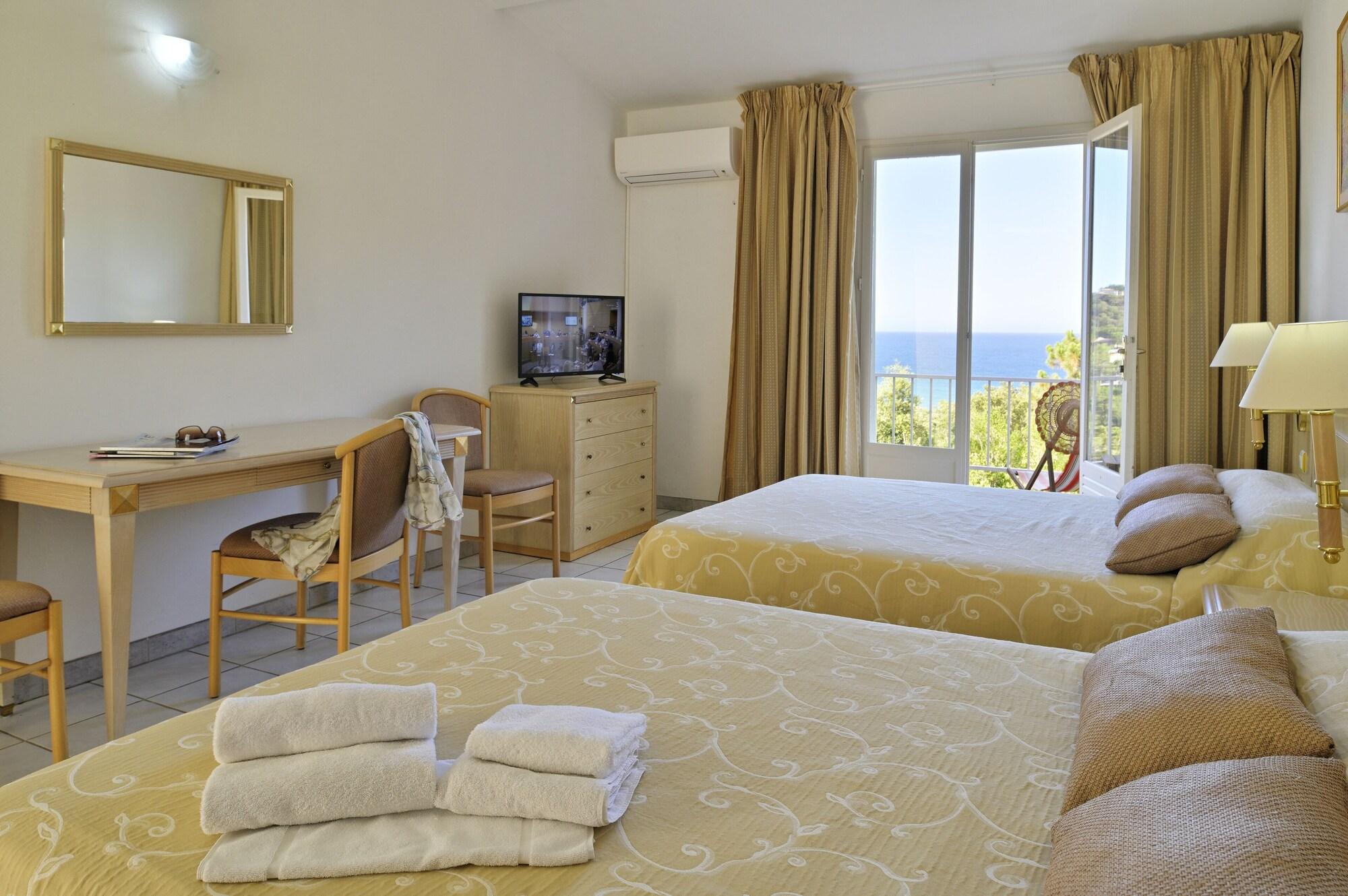 Hotel Residence San Pieru Tarcu Exteriör bild
