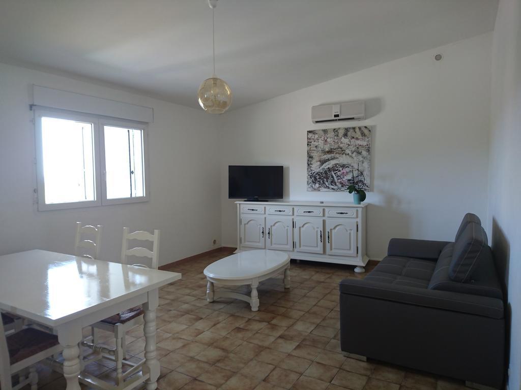 Hotel Residence San Pieru Tarcu Rum bild